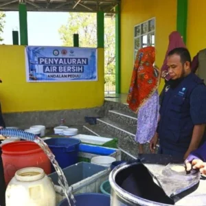 Kemarau di Makassar, Pemprov Sulsel Salurkan 403 Ribu Liter Air Bersih untuk 13.235 Warga