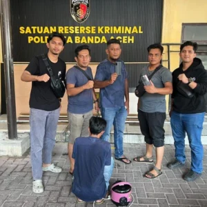Polisi Tangkap Pria Diduga Curi 2 HP dan Magic Com di Aceh Besar