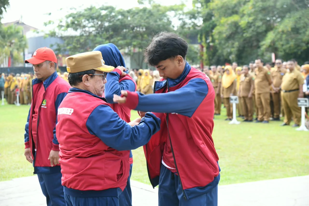 Wakil Bupati Sumenep Imam Hasyim melepas kontingen POPDA Jatim XV 2026