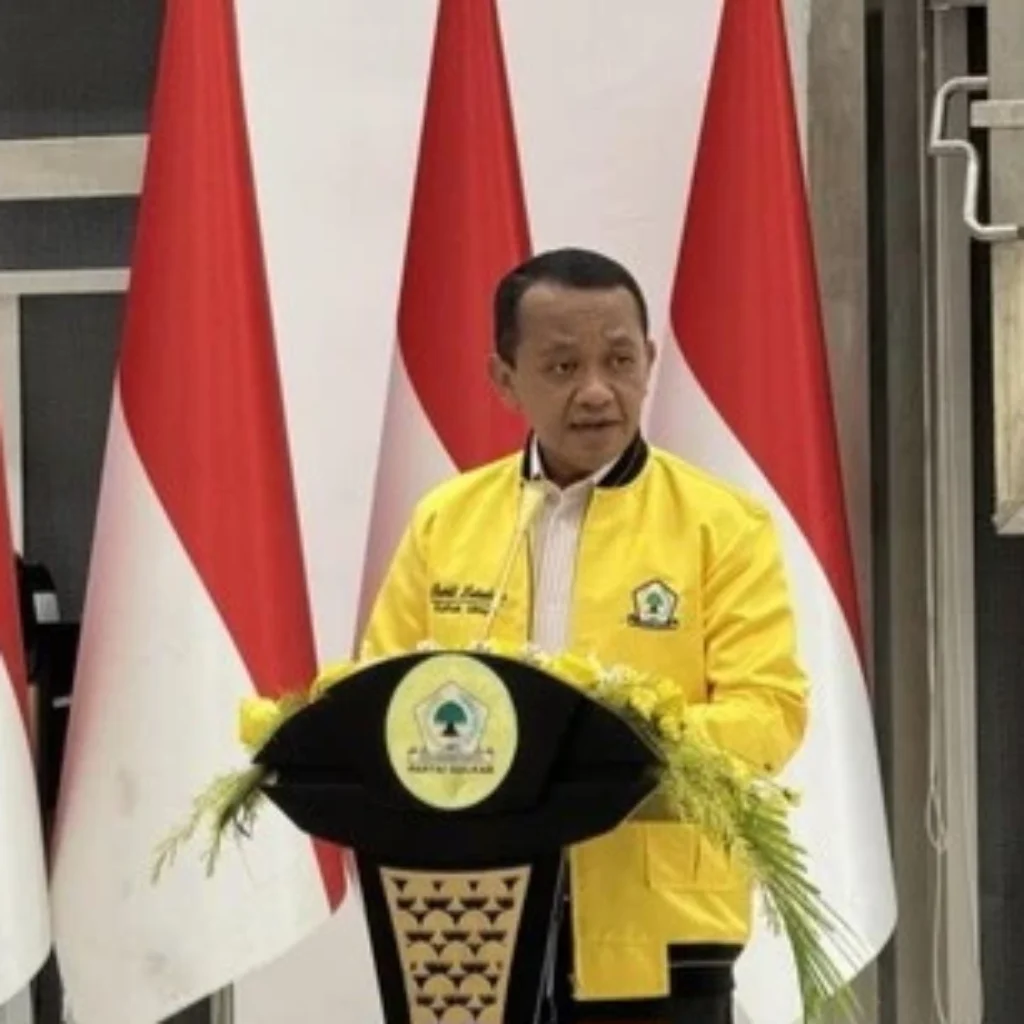 Bahlil Lahadalia menyampaikan pentingnya tindakan nyata pemimpin politik dalam acara HUT ke-62 Partai Golkar