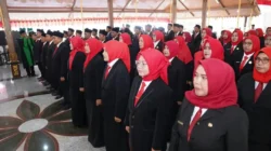 Bupati Bangkalan Lukman Hakim mengukuhkan 66 kepala sekolah TK SD SMP di Pendopo Agung Bangkalan