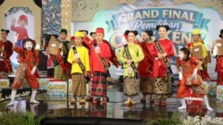 Peserta Cong Kene’ dan Bhing Ana’ Bangkalan 2026 memperkenalkan budaya dan wisata lokal di Gedung Rato Ebuh