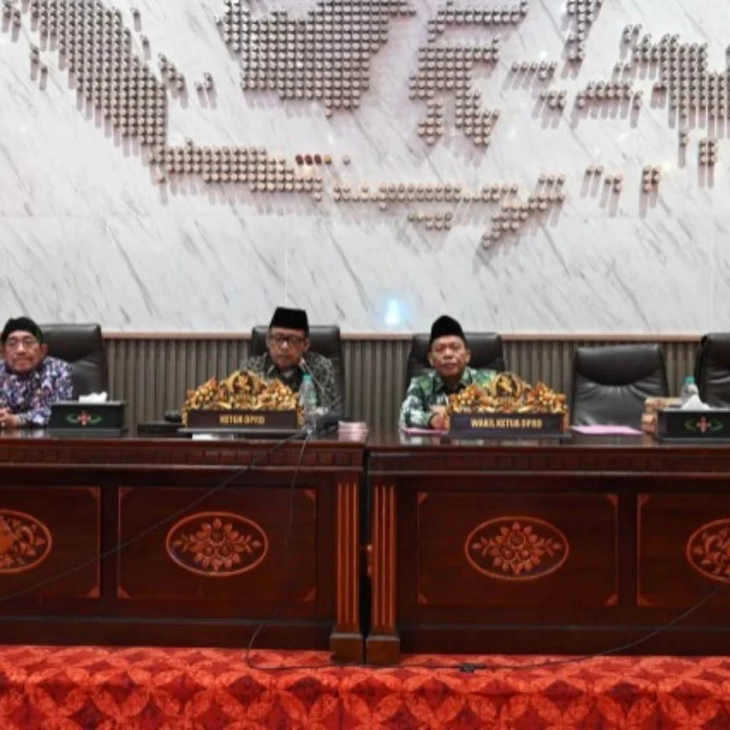 Dana Cadangan Pilkada Sumenep 2029 Diusulkan Rp75 Miliar 9 Wakil Bupati Sumenep Imam Hasyim menyampaikan Nopel dana cadangan Pilkada Sumenep 2029 dalam rapat paripurna DPRD