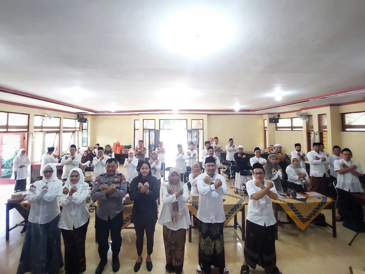 Kegiatan Diskominfo Sumenep tentang keamanan siber dan perlindungan data pribadi yang diikuti perwakilan OPD.