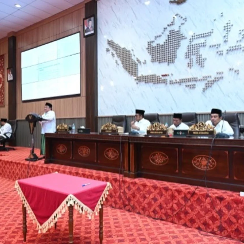 Rapat paripurna DPRD dan Pemkab Sumenep menyepakati Raperda dana cadangan Pilkada Sumenep 2029.