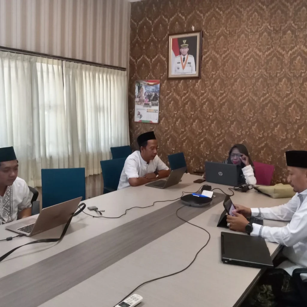Edukasi perlindungan anak era digital oleh Diskominfo dan Dinsos P3A Kabupaten Sumenep.