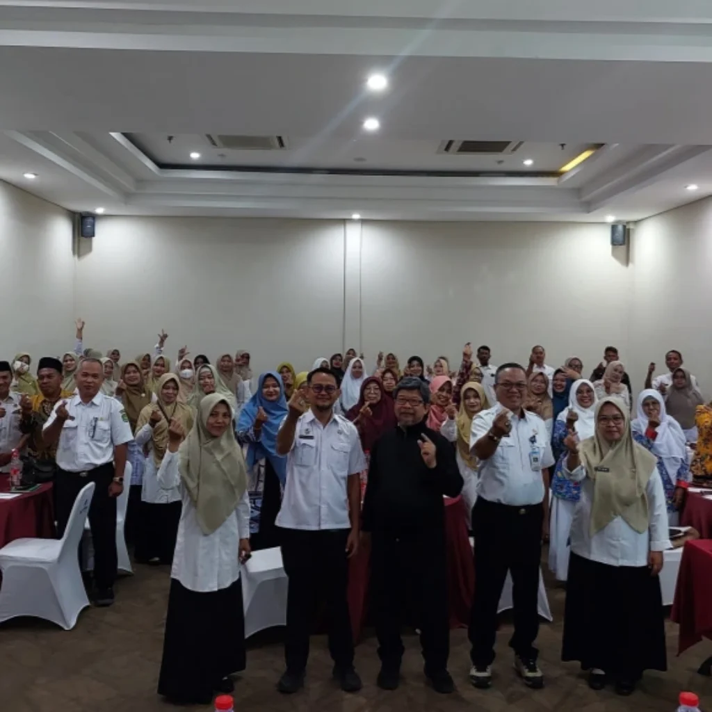 Pertemuan penguatan FORPENSI Sumenep untuk meningkatkan cakupan imunisasi dan mencegah penyakit campak