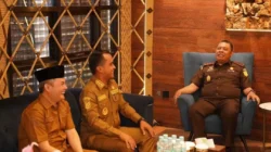 Kunjungan kerja Kajati Jawa Timur Abdul Qohar AF ke Kejari Bangkalan bersama unsur pemerintah daerah dan Forkopimda.