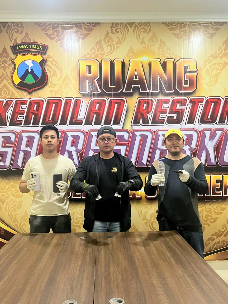 Pengungkapan kasus sabu di Saronggi oleh Satresnarkoba Polresta Sumenep dengan barang bukti 2,14 gram