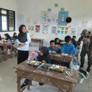 14.954 Porsi MBG Disalurkan di Arjasa dan Kangayan Sumenep