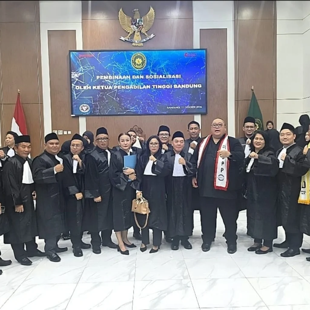 Pengadilan Tinggi Bandung Sumpah 18 Advokat FERADI WPI