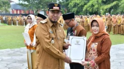 Bupati Sumenep Achmad Fauzi Wongsojudo saat memimpin Apel Hari Koperasi ke-79 Kabupaten Sumenep