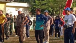 Bupati Pamekasan KH Kholilurrahman memimpin Gerakan Indonesia Serentak di Taman Asri Kowel Pamekasan.