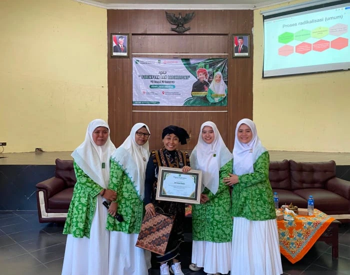 Kajian Ngaji Perempuan dan Radikalisme oleh PC Fatayat NU Sumenep di Graha UPI Sumenep
