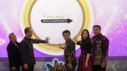 Menteri Transmigrasi dan Wagub Jatim membuka FYC Fest 2026 di Surabaya