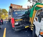 Pejalan Kaki Tewas Saat Menolong Korban Kecelakaan Tiga Truk di Bangkalan