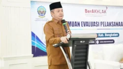 Wakil Bupati Bangkalan Moh Fauzan Ja'far membuka evaluasi Pemeriksaan Kesehatan Gratis PKG di Bangkalan