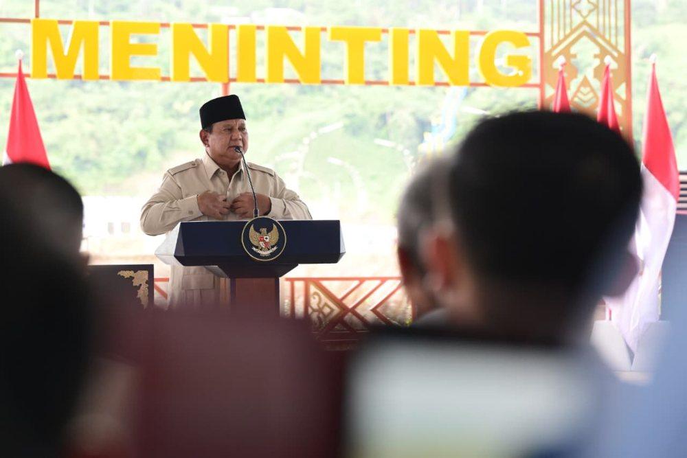 Presiden Prabowo dan Mentan Amran meresmikan Bendungan Meninting di Lombok Barat NTB